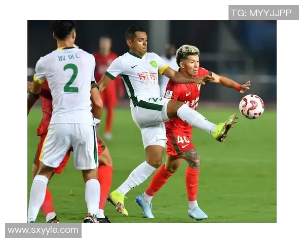 深圳足球队配合变革引发热议球迷期待新战术带来突破与进步