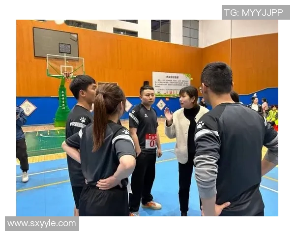 激情四溢水花四溅 游泳比赛实时精彩直播与幕后解析